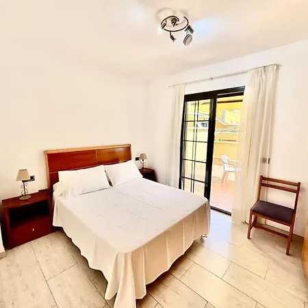 Encantador El Duque Apartment
