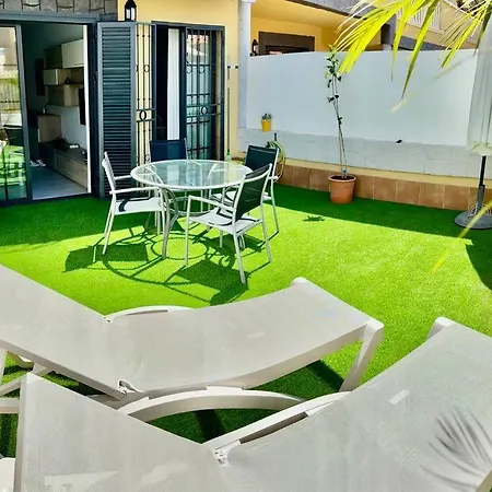 Encantador El Duque Apartment